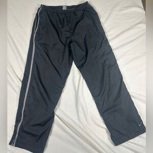 2000's Nike Track Pants with Silver/gray Stripes Size Large
